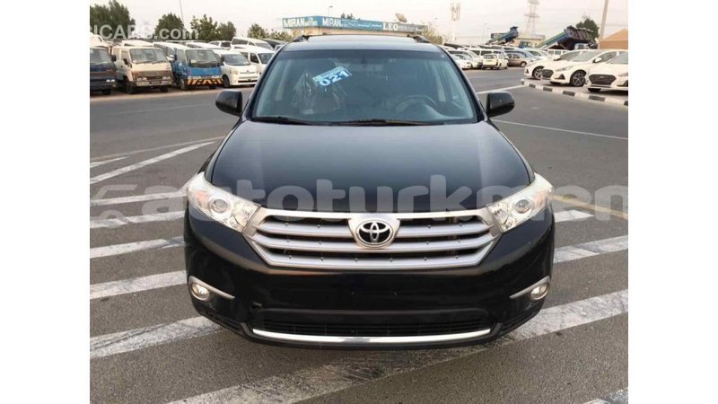 Big with watermark toyota highlander ahal import dubai 1262