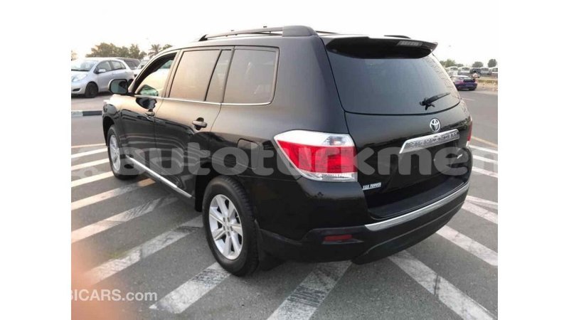 Big with watermark toyota highlander ahal import dubai 1262