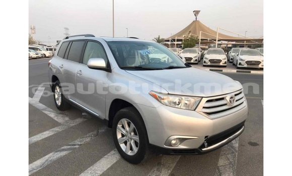 Buy Import Toyota Highlander Other Car in Import - Dubai in Ahal Buy Import Toyota Highlander Other Car in Import - Dubai in Ahal