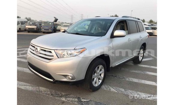 Buy Import Toyota Highlander Other Car in Import - Dubai in Ahal Buy Import Toyota Highlander Other Car in Import - Dubai in Ahal