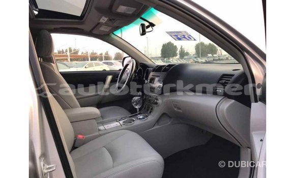 Buy Import Toyota Highlander Other Car in Import - Dubai in Ahal Buy Import Toyota Highlander Other Car in Import - Dubai in Ahal