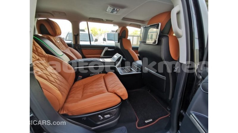 Big with watermark toyota land cruiser ahal import dubai 1268