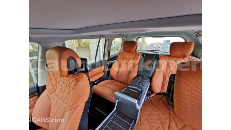 Big with watermark toyota land cruiser ahal import dubai 1268