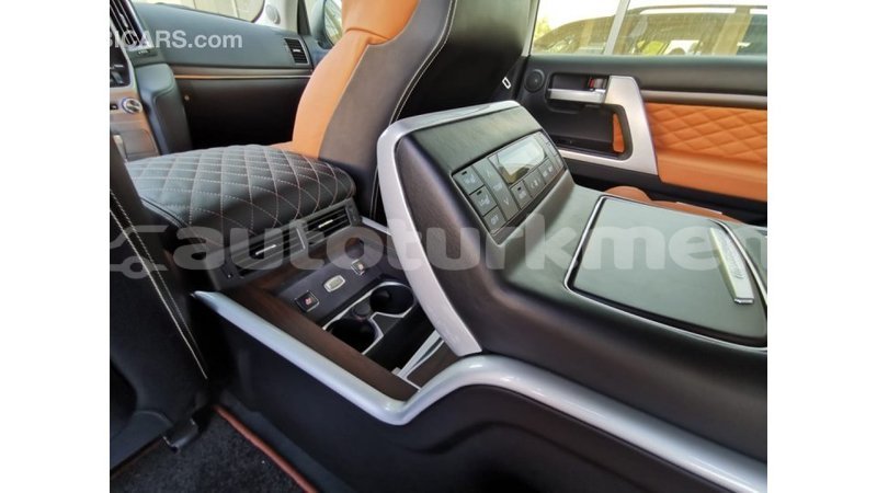 Big with watermark toyota land cruiser ahal import dubai 1268