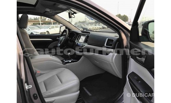 Buy Import Toyota Highlander Other Car in Import - Dubai in Ahal Buy Import Toyota Highlander Other Car in Import - Dubai in Ahal