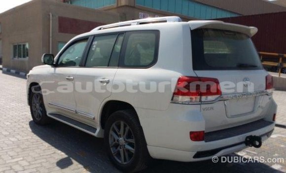 Buy Import Toyota Land Cruiser White Car in Import - Dubai in Ahal Buy Import Toyota Land Cruiser White Car in Import - Dubai in Ahal