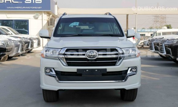 Buy Import Toyota Land Cruiser White Car in Import - Dubai in Ahal Buy Import Toyota Land Cruiser White Car in Import - Dubai in Ahal