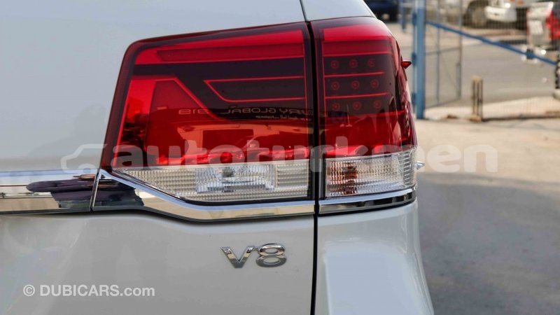 Big with watermark toyota land cruiser ahal import dubai 1299