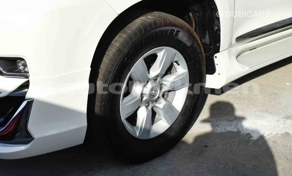 Buy Import Toyota Prado White Car in Import - Dubai in Ahal Buy Import Toyota Prado White Car in Import - Dubai in Ahal