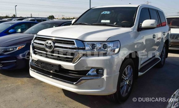 Buy Import Toyota Land Cruiser White Car in Import - Dubai in Ahal Buy Import Toyota Land Cruiser White Car in Import - Dubai in Ahal