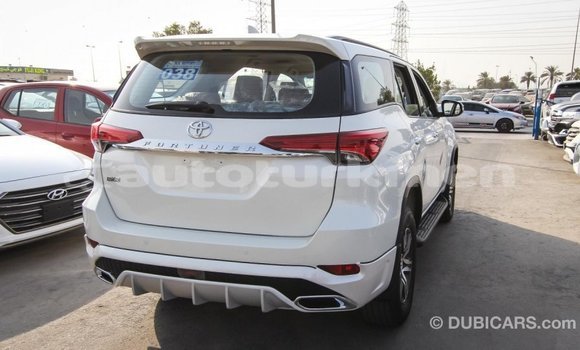 Buy Import Toyota Fortuner White Car in Import - Dubai in Ahal Buy Import Toyota Fortuner White Car in Import - Dubai in Ahal
