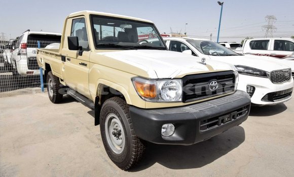 Buy Import Toyota Land Cruiser Beige Car in Import - Dubai in Ahal Buy Import Toyota Land Cruiser Beige Car in Import - Dubai in Ahal