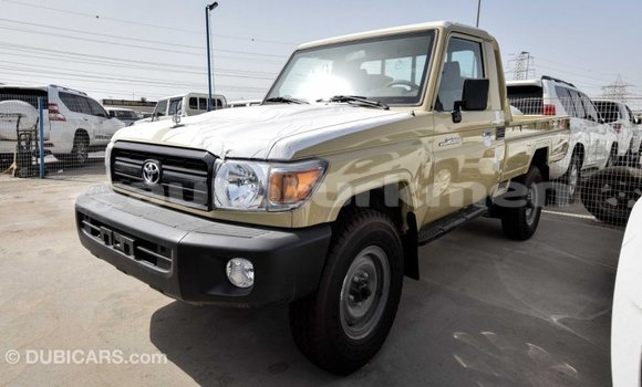 Buy Import Toyota Land Cruiser Beige Car in Import - Dubai in Ahal Buy Import Toyota Land Cruiser Beige Car in Import - Dubai in Ahal