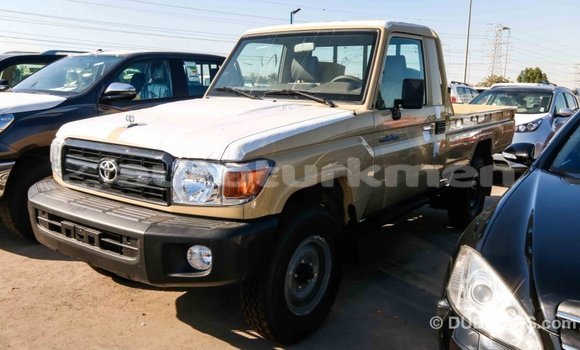Buy Import Toyota Land Cruiser Beige Car in Import - Dubai in Ahal Buy Import Toyota Land Cruiser Beige Car in Import - Dubai in Ahal