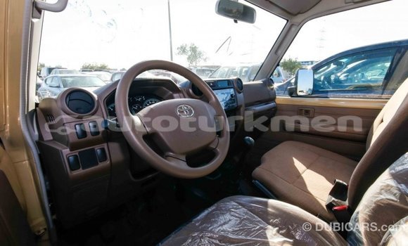 Buy Import Toyota Land Cruiser Beige Car in Import - Dubai in Ahal Buy Import Toyota Land Cruiser Beige Car in Import - Dubai in Ahal