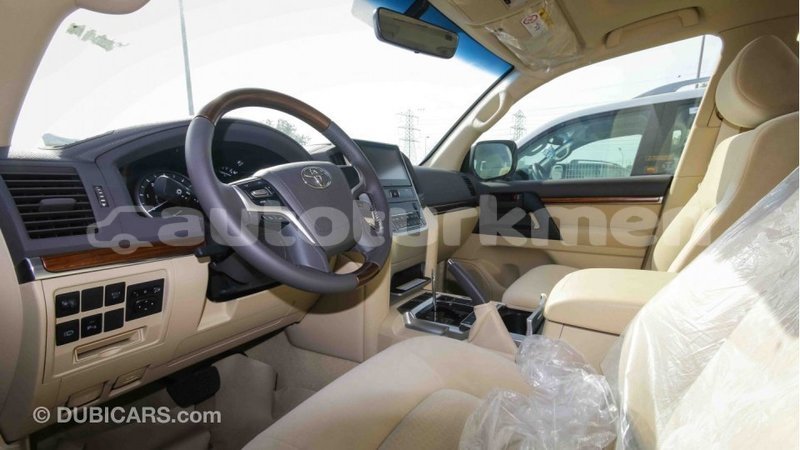 Big with watermark toyota land cruiser ahal import dubai 1328