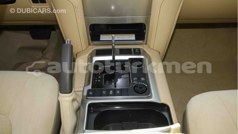 Big with watermark toyota land cruiser ahal import dubai 1328