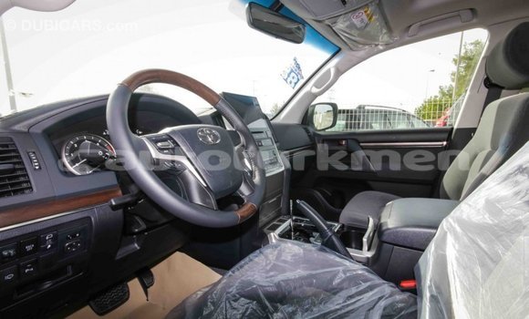 Buy Import Toyota Land Cruiser White Car in Import - Dubai in Ahal Buy Import Toyota Land Cruiser White Car in Import - Dubai in Ahal