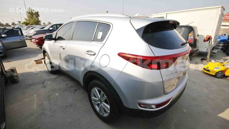 Big with watermark kia sportage ahal import dubai 1331