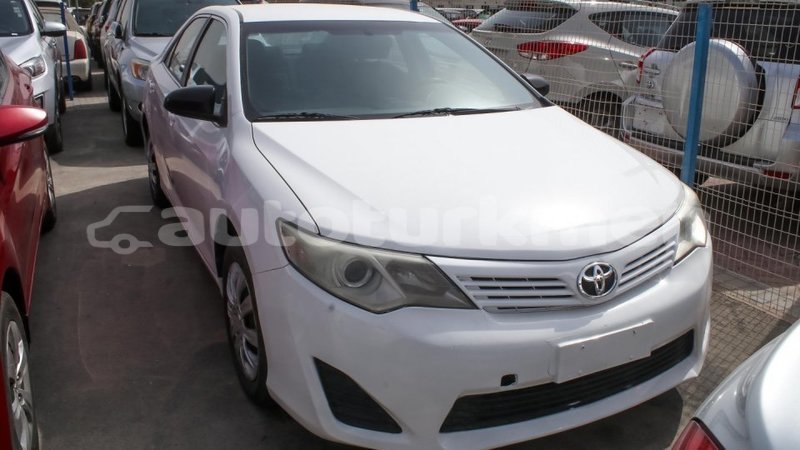 Big with watermark toyota camry ahal import dubai 1361