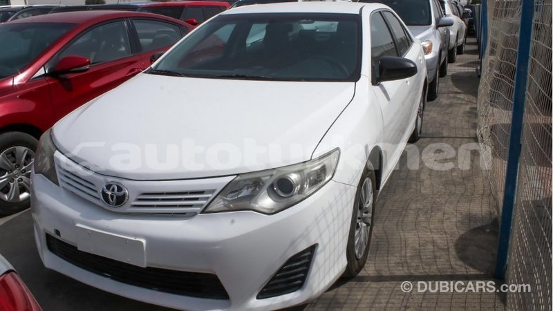 Big with watermark toyota camry ahal import dubai 1361