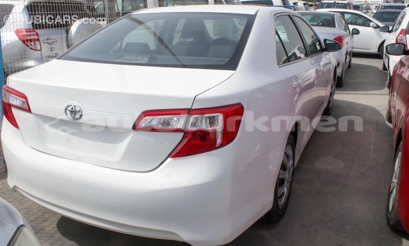 Buy Import Toyota Camry White Car in Import - Dubai in Ahal Buy Import Toyota Camry White Car in Import - Dubai in Ahal