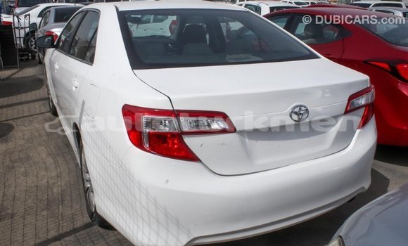 Buy Import Toyota Camry White Car in Import - Dubai in Ahal Buy Import Toyota Camry White Car in Import - Dubai in Ahal