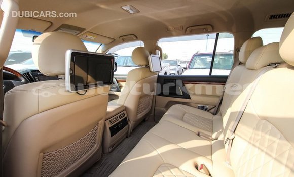 Buy Import Toyota Land Cruiser White Car in Import - Dubai in Ahal Buy Import Toyota Land Cruiser White Car in Import - Dubai in Ahal