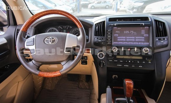 Buy Import Toyota Land Cruiser White Car in Import - Dubai in Ahal Buy Import Toyota Land Cruiser White Car in Import - Dubai in Ahal