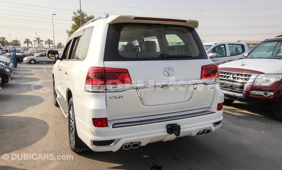 Buy Import Toyota Land Cruiser White Car in Import - Dubai in Ahal Buy Import Toyota Land Cruiser White Car in Import - Dubai in Ahal