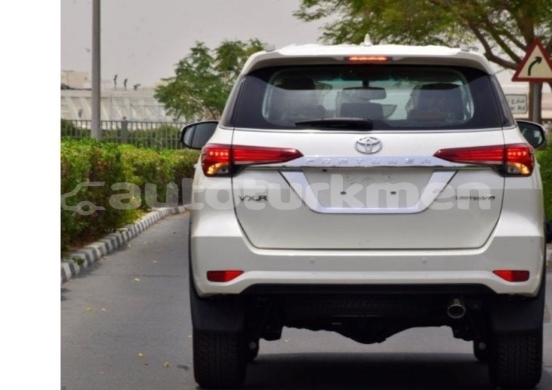 Big with watermark fortuner 4