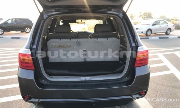 Buy Import Toyota Highlander Other Car in Import - Dubai in Ahal Buy Import Toyota Highlander Other Car in Import - Dubai in Ahal