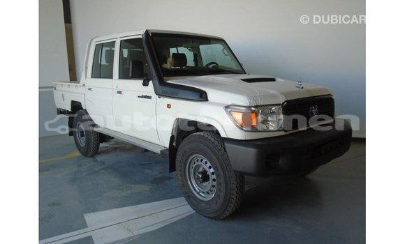 Buy Import Toyota Land Cruiser White Car in Import - Dubai in Ahal Buy Import Toyota Land Cruiser White Car in Import - Dubai in Ahal