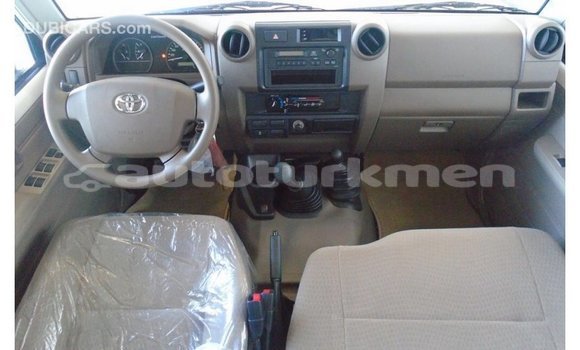 Buy Import Toyota Land Cruiser White Car in Import - Dubai in Ahal Buy Import Toyota Land Cruiser White Car in Import - Dubai in Ahal