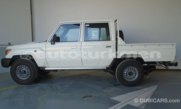 Buy Import Toyota Land Cruiser White Car in Import - Dubai in Ahal Buy Import Toyota Land Cruiser White Car in Import - Dubai in Ahal