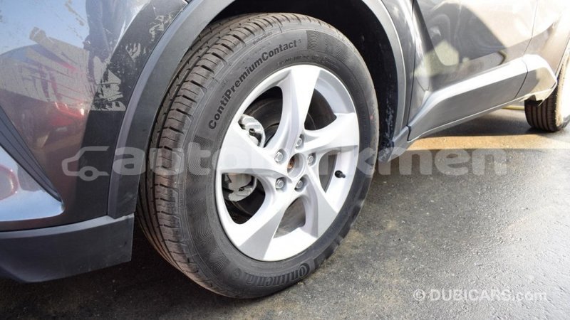 Big with watermark toyota c hr ahal import dubai 1426