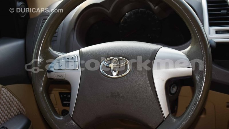 Big with watermark toyota fortuner ahal import dubai 1439