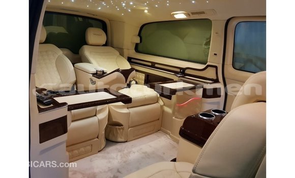 Buy Import Mercedes-Benz 250 Black Car in Import - Dubai in Ahal Buy Import Mercedes-Benz 250 Black Car in Import - Dubai in Ahal