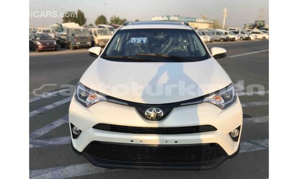 Buy Import Toyota 4Runner White Car in Import - Dubai in Ahal Buy Import Toyota 4Runner White Car in Import - Dubai in Ahal