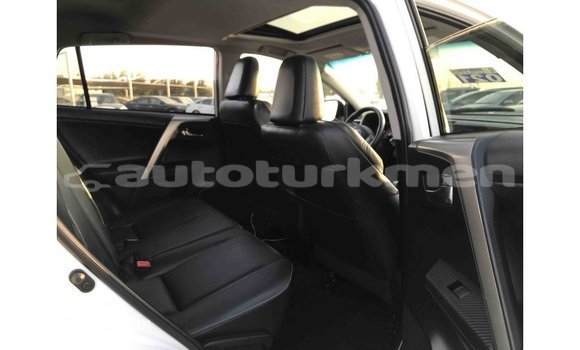 Buy Import Toyota 4Runner White Car in Import - Dubai in Ahal Buy Import Toyota 4Runner White Car in Import - Dubai in Ahal