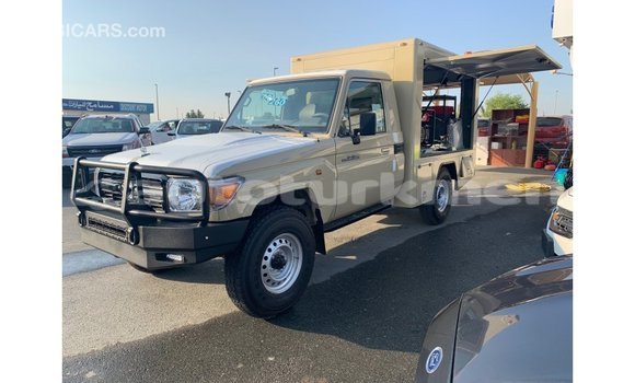 Buy Import Toyota Land Cruiser Beige Car in Import - Dubai in Ahal Buy Import Toyota Land Cruiser Beige Car in Import - Dubai in Ahal