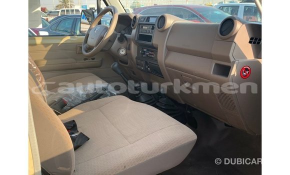 Buy Import Toyota Land Cruiser Beige Car in Import - Dubai in Ahal Buy Import Toyota Land Cruiser Beige Car in Import - Dubai in Ahal