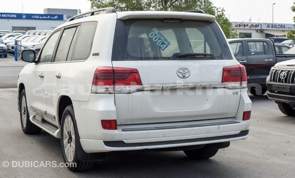 Buy Import Toyota Land Cruiser White Car in Import - Dubai in Ahal Buy Import Toyota Land Cruiser White Car in Import - Dubai in Ahal