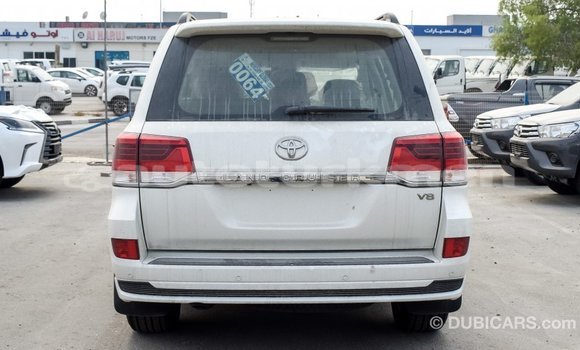 Buy Import Toyota Land Cruiser White Car in Import - Dubai in Ahal Buy Import Toyota Land Cruiser White Car in Import - Dubai in Ahal