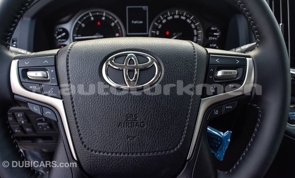 Buy Import Toyota Land Cruiser White Car in Import - Dubai in Ahal Buy Import Toyota Land Cruiser White Car in Import - Dubai in Ahal