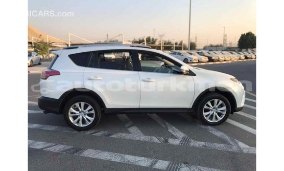 Buy Import Toyota 4Runner White Car in Import - Dubai in Ahal Buy Import Toyota 4Runner White Car in Import - Dubai in Ahal