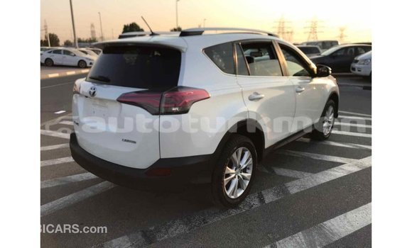Buy Import Toyota 4Runner White Car in Import - Dubai in Ahal Buy Import Toyota 4Runner White Car in Import - Dubai in Ahal