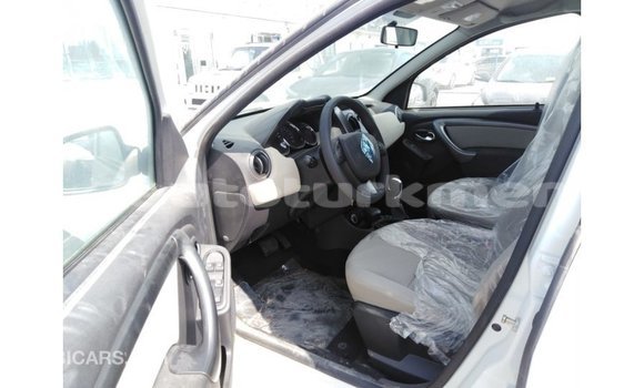 Buy Import Renault Duster White Car in Import - Dubai in Ahal Buy Import Renault Duster White Car in Import - Dubai in Ahal