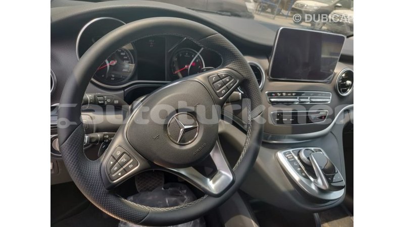 Big with watermark mercedes benz 250 ahal import dubai 1480
