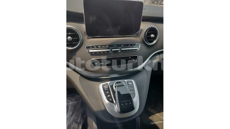 Big with watermark mercedes benz 250 ahal import dubai 1480